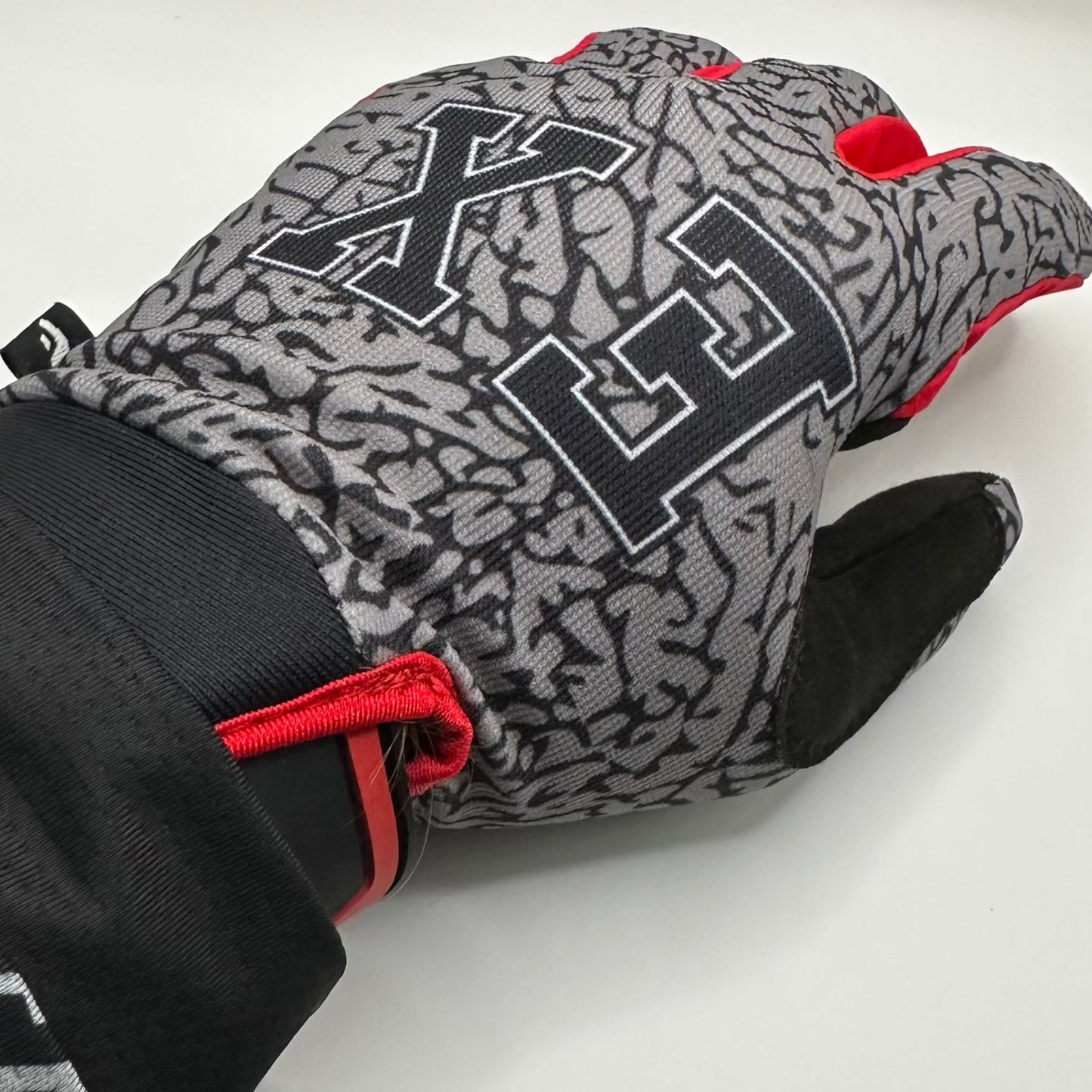 FS-1™ Performance Glove - Elephant Hide/ Red
